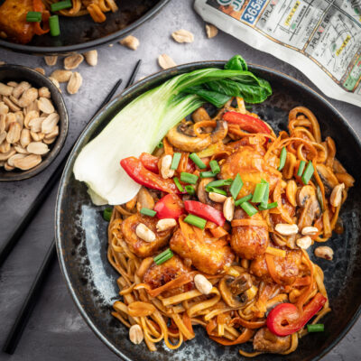 Chow mein z tofu i warzywami – szybki wegański makaron z woka! 12 Chow mein z tofu i warzywami – szybki wegański makaron z woka!