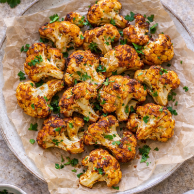 Pieczony kalafior z piekarnika – chrupiący i prosty 10 Pieczony kalafior z piekarnika – chrupiący i prosty