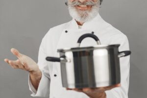 Domowe przyjęcie w większym gronie - czy wypożyczalnia sprzętu gastronomicznego to dobre rozwiązanie? Domowe przyjęcie w większym gronie - czy wypożyczalnia sprzętu gastronomicznego to dobre rozwiązanie?